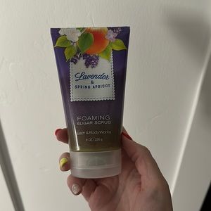 Bath & Body Works Lavender & Spring Apricot Sugar Scrub